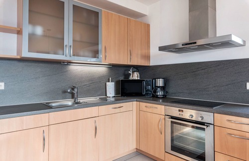 Collalbo Apartamento | Granja 'Alpin Farm Birke' con vistas a la montaña, jardín compartido y Wi-Fi