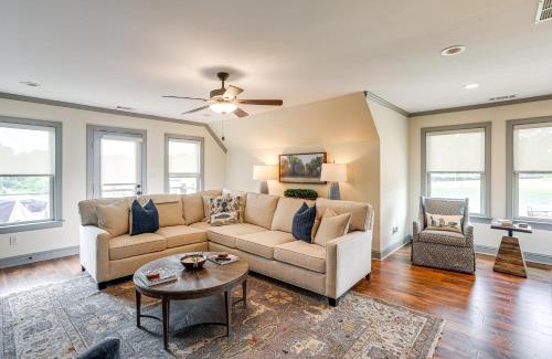 Hernando Casa | Farm and Lake Views Rural Mississippi Loft Apt