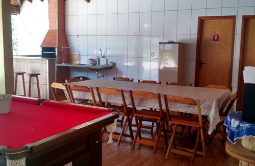 Olimpia Casa | ¡Granja para temporada, 3 suites, piscina, piscina y WIFI, a 10 minutos de los parques!