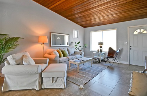Linda Casa | Farm house close to Hard Rock