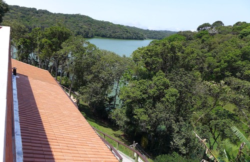 Taquacetuba Casa | Casa en la represa en condominio en la Sierra del Mar. El Salvador