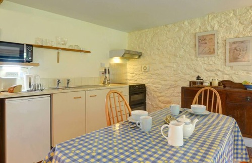 Builth Wells Casa | Perfecto para parejas que buscan un alojamiento a un precio muy razonable en una zona rural virgen,