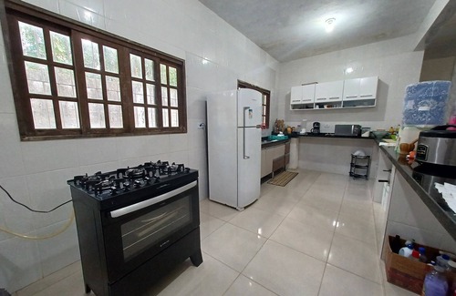 Cidade Jardim Tom Casa | Farm with swimming pool. Waterfall 200 meters away, in the Caiubura Condominium Bertioga, SP