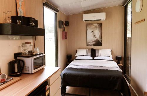 Boambee East Casa | Farmhouse 2 at Coffs by Tiny Away