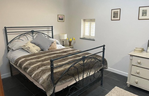 Saint Breward Casa | Farmhouse Annexe With Home-cooked Breakfast