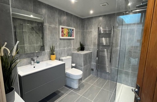 Saint Breward Casa | Farmhouse Annexe With Home-cooked Breakfast