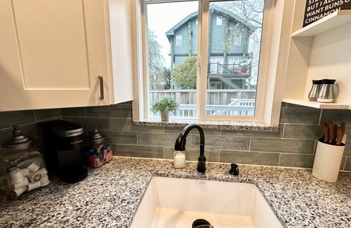 Croatan Beach Casa | Farmhouse Beach Home 2 Bdrm 2 blocks from beach!