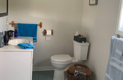 Rideau Lakes Otro | Farmhouse Bedroom #3, 2nd floor