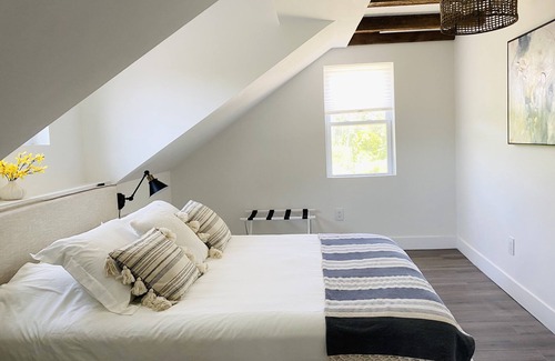 Windham Otro | Farmhouse Chic with Mountain and Lake Views