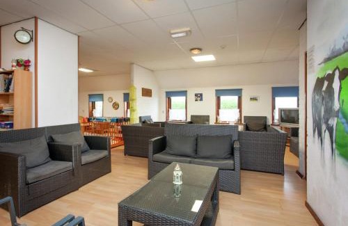 Holwerd Casa | Farmhouse in Holwerd near the Sea, cleaning included