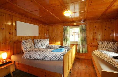 Tobadill Apartamento | Farmhouse in Tobadill with Mountain Views