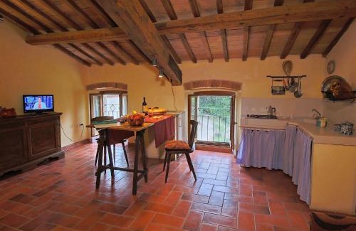 Umbertide Casa | Farmhouse in Umbertide with Pool