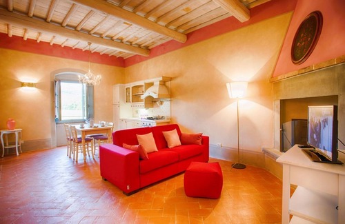 Castiglion Fibocchi Apartamento | Farmhouse San Pietro apartment Violetta