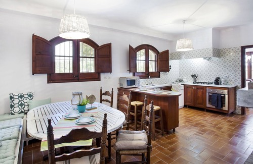 Llavia Casa | MASÍA LLABIA EMPORDA HOUSE WITH SWIMMING POOL COSTA BRAVA 14 p