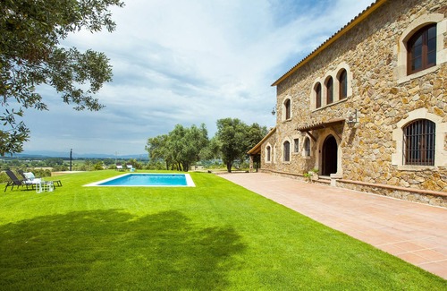 Llavia Casa | MASÍA LLABIA EMPORDA HOUSE WITH SWIMMING POOL COSTA BRAVA 14 p