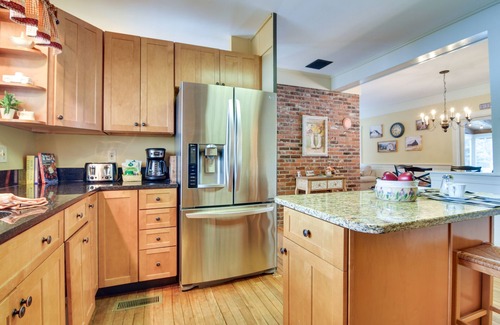 Bethlehem Casa | Farmhouse on Ammonoosuc River Near Cannon Mountain