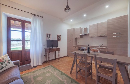 Nerbisci Otro | FARMHOUSE QUERCETO - APARTMENT OLIVE TREE