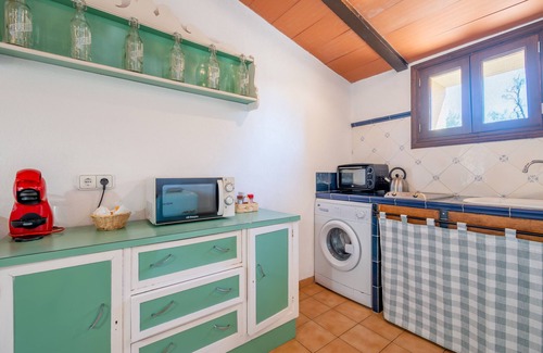 Sa Torre Otro | Agroturismo 'Sa Bassa Crua 1' con piscina compartida, terraza privada y Wi-Fi