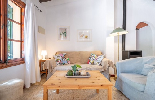 Sa Torre Otro | Agroturismo 'Sa Bassa Crua 2' con piscina compartida, terraza privada y Wi-Fi
