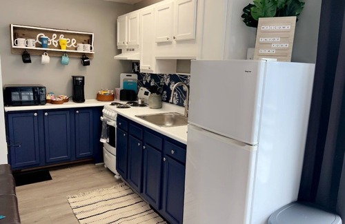 Orson Apartamento | Farmhouse Style Apartment Located On a Serene 50+ Acres Featuring Creeks & Ponds