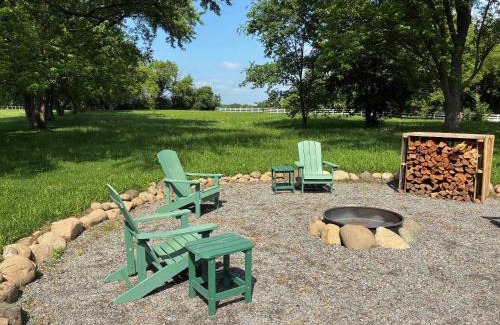 Elkhorn Casa | Farmhouse with Heated Pool on almost 160 Acres