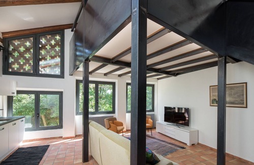 Alba Casa | Farmhouse with swimming pool surrounded by woods ... a stone's throw from the center