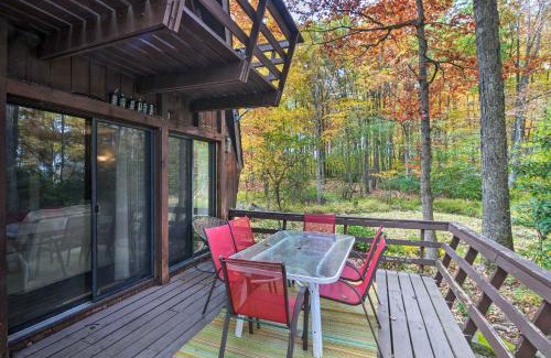 Farmington Casa | Farmington A-Frame with Lake Access and Fire Pit!