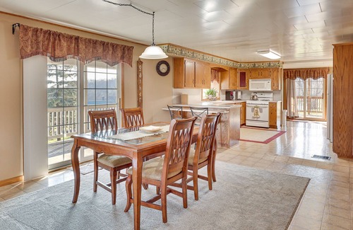 Dundee Casa | ‘Farmyard Stays’ Dundee Home Near Hiking
