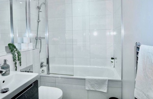 Farnham Common Apartamento | Apartamento-Baño Privado-F1- Prospect House