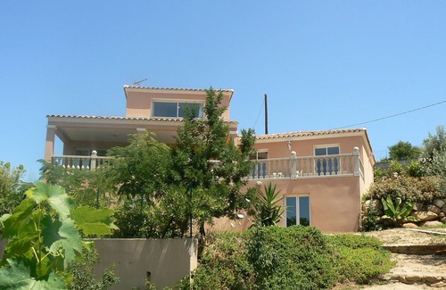 Bastelicaccia Villa | Descanso y puesta de sol sobre el Golfo de Ajaccio y las Islas Sanguinaires