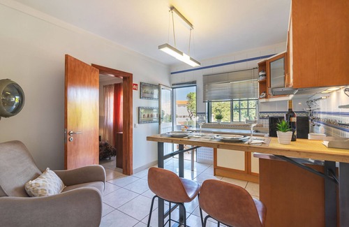 Montenegro Apartamento | Faro Airport Flat 3 by Homing