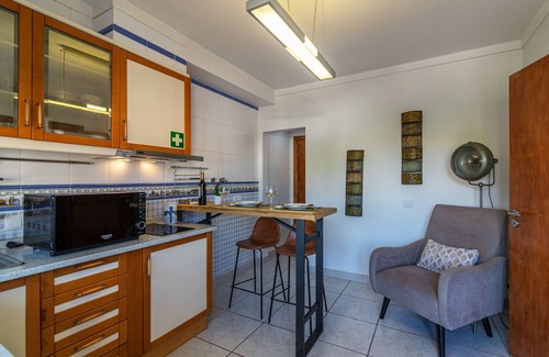 Montenegro Apartamento | Faro Airport Flat 3 by Homing