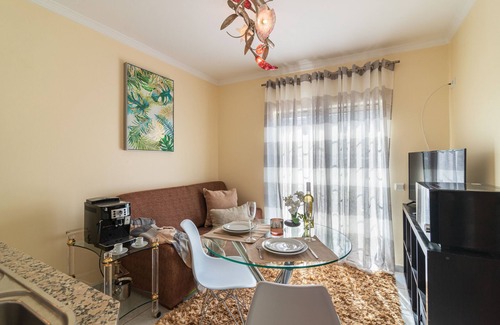 Montenegro Apartamento | Faro Airport Flat 4 by Homing