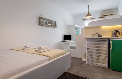 Milos Casa | Faros Apartments