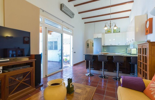 Pasito Blanco Casa | FaroVela Suites Pasito Blanco I
