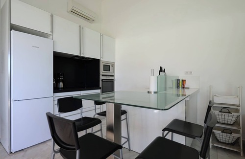 Pasito Blanco Casa | FaroVela Suites Pasito Blanco II