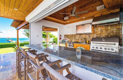 George Town Casa | ¡Ultra lujo con vistas incomparables! ¡Piscina! Vacaciones en Faroway Villa by Cayman