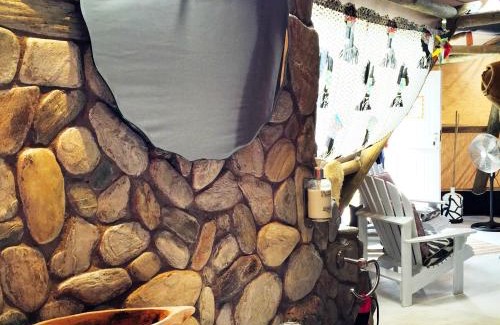 Paternoster Casa | Farr Out Guest House