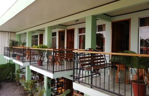 La Fortuna Cama Y Desayuno | FAS BnB & OFF SITE THERMAL RESORT
