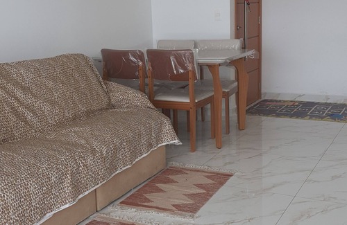 Embare Apartamento | Fascinating sea view, just a few steps from Boqueirão beach.