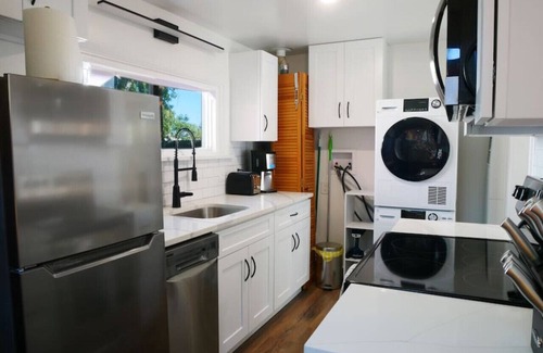 Arvada Casa | ⍋ Fast Wi-Fi ⍋ Workspace ⍋ King Bed