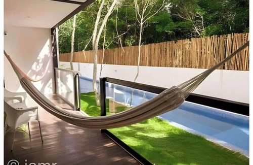 Área de La Veleta Apartamento | Fast wifi/10 min from beach/Rooftop jacuzzi/gym