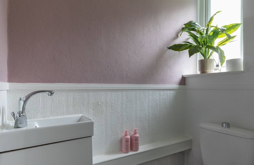 Putney Casa | Fast WiFi, free parking, London getaway
