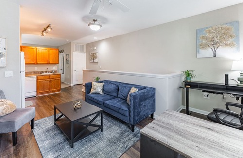 Huntsville Apartamento | Fast WiFi, King Bed, Gym, Free Parking