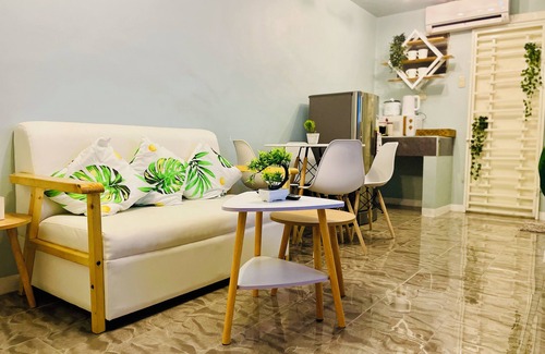 Clark Casa | Fast WiFi Netflix Games Pet-Friendly 2BR Home in Angeles City Near Clark