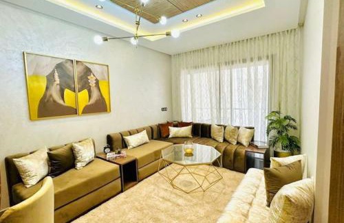 Quartier Des Mimosas Apartamento | Fastueux appartement à louer en plein centre-ville