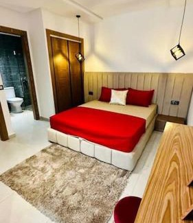 Quartier Des Mimosas Apartamento | Fastueux appartement à louer en plein centre-ville