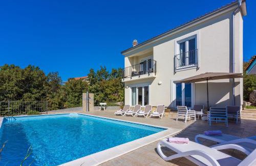Smrika Casa | Faszinierende Villa mit traumhaften Meerblick zur Insel Krk mit Privatpool, Tischtennis, Billard, Grill