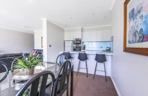 Mollymook Beach Casa | Fathoms 2 - 2BR beach resort apartment