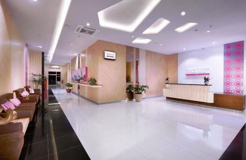 Semarang Hotel | favehotel Simpang Lima - Semarang